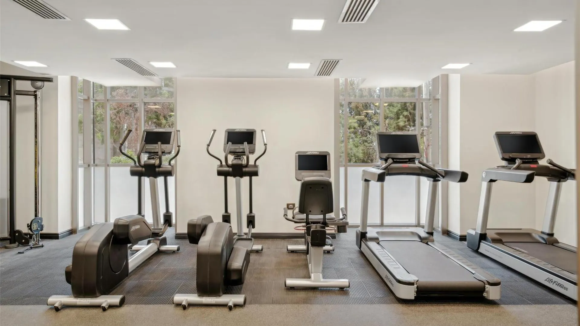 Doubletree By Hilton Addis Ababa Airport Hotel